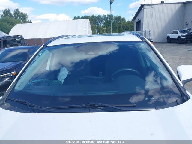 Продажа на аукционе авто 2022 Toyota Rav4 Xle/xle Premium, vin: 2T3R1RFV3NC293229, номер лота: 12696198