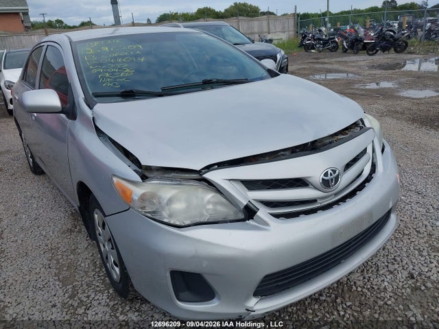 12696209 :رقم المزاد ، 2T1BU4EE7DC044694 vin ، 2013 Toyota Corolla مزاد بيع