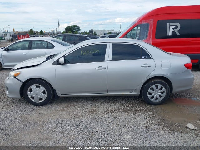 12696209 :رقم المزاد ، 2T1BU4EE7DC044694 vin ، 2013 Toyota Corolla مزاد بيع