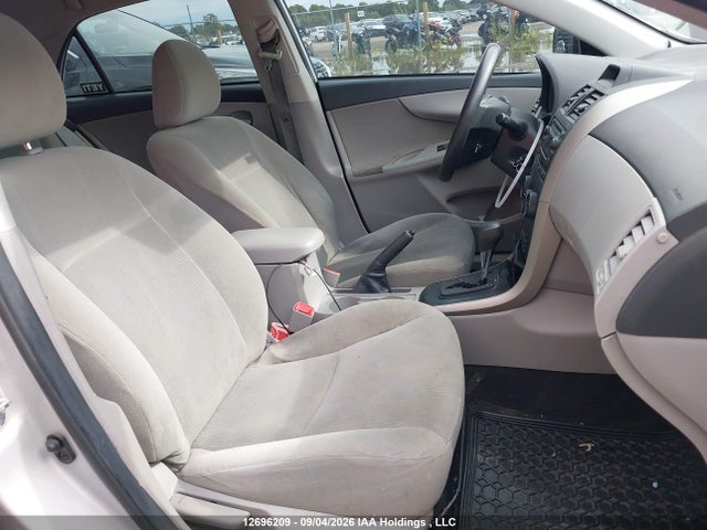 12696209 :رقم المزاد ، 2T1BU4EE7DC044694 vin ، 2013 Toyota Corolla مزاد بيع