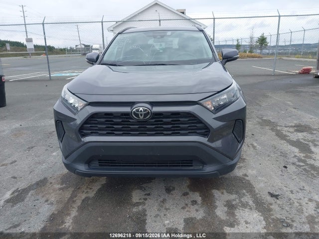 2T3B1RFV0LW124329 Toyota RAV4 LE