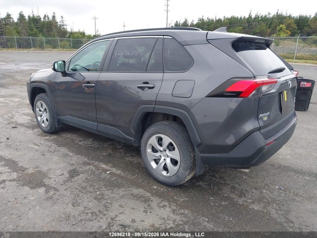 2T3B1RFV0LW124329 Toyota RAV4 LE