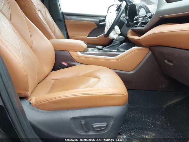 5TDEBRCH1LS013475 Toyota Highlander Hybrid Limited