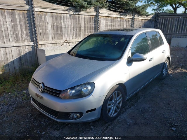12696232 :رقم المزاد ، WVWDM7AJ0DW137092 vin ، 2013 Volkswagen Golf مزاد بيع