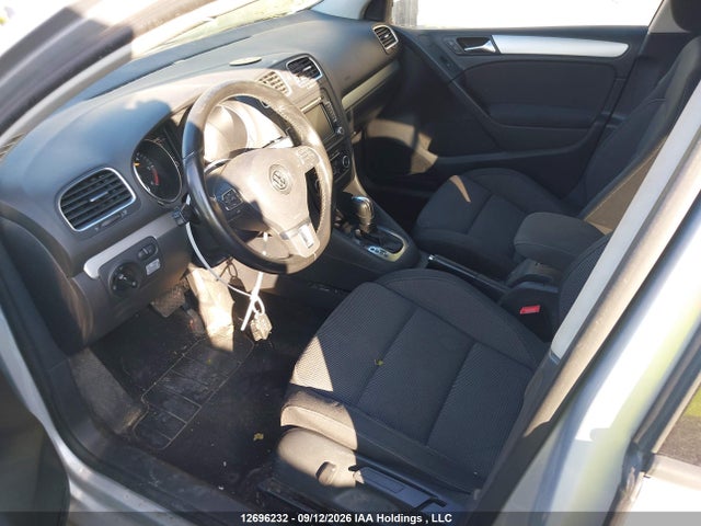 12696232 :رقم المزاد ، WVWDM7AJ0DW137092 vin ، 2013 Volkswagen Golf مزاد بيع