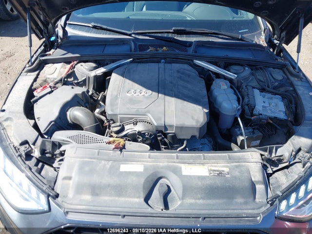 12696243 :رقم المزاد ، WAUEAAF4XMN007224 vin ، 2021 Audi A4 Premium Plus 45 مزاد بيع
