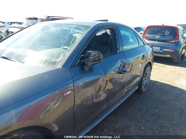 12696243 :رقم المزاد ، WAUEAAF4XMN007224 vin ، 2021 Audi A4 Premium Plus 45 مزاد بيع