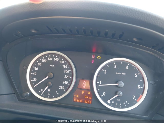 2005 Bmw 545i მანქანა იყიდება აუქციონზე, vin: WBANB320X0B361980, აუქციონის ნომერი: 12696282