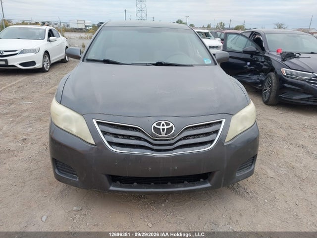 12696381 :رقم المزاد ، 4T1BF3EK3BU164126 vin ، 2011 Toyota Camry Le مزاد بيع