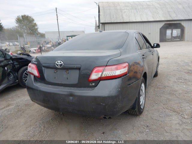 12696381 :رقم المزاد ، 4T1BF3EK3BU164126 vin ، 2011 Toyota Camry Le مزاد بيع