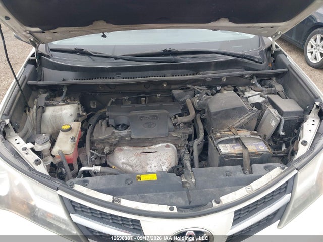 12696387 :رقم المزاد ، 2T3DFREV9FW273905 vin ، 2015 Toyota Rav4 Limited مزاد بيع
