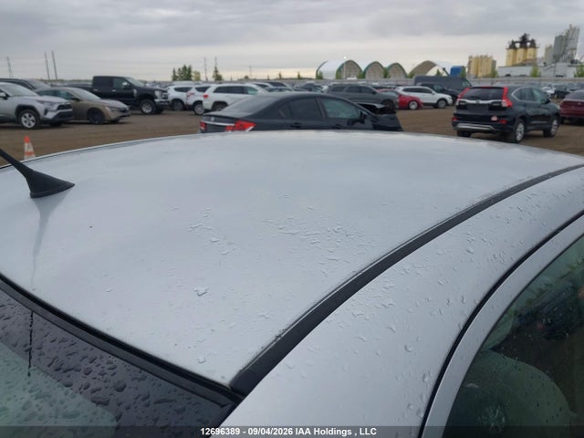 12696389 :رقم المزاد ، 2T1BR32E25C906043 vin ، 2005 Toyota Corolla مزاد بيع