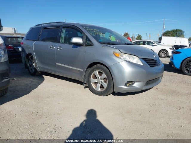 Aukcja sprzedaży 2011 Toyota Sienna Le 8 Passenger, vin: 5TDKK3DC1BS063729, numer aukcji: 12696390