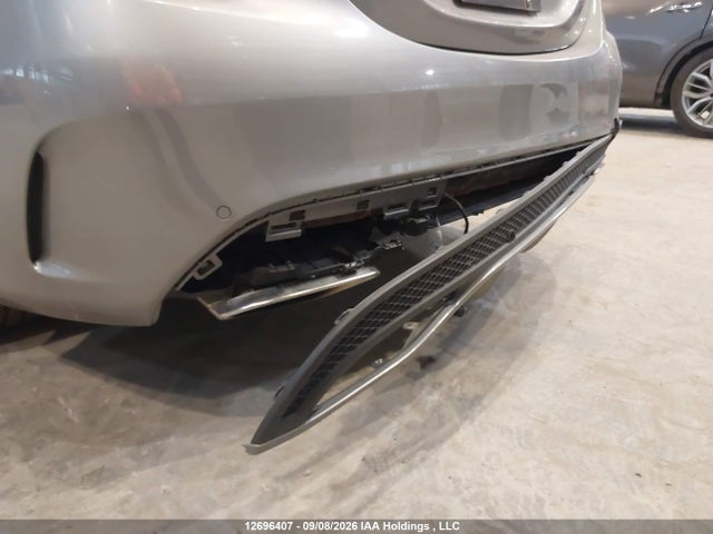 Продажа на аукционе авто 2015 Mercedes-benz C 300 4matic, vin: 55SWF4KBXFU086473, номер лота: 12696407