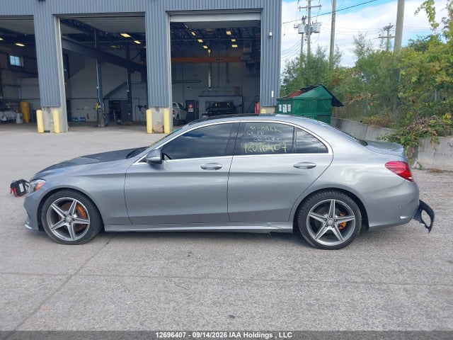 Продажа на аукционе авто 2015 Mercedes-benz C 300 4matic, vin: 55SWF4KBXFU086473, номер лота: 12696407