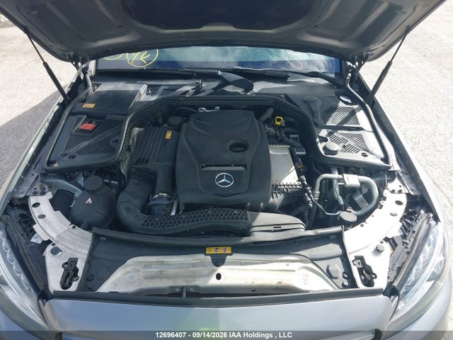Продажа на аукционе авто 2015 Mercedes-benz C 300 4matic, vin: 55SWF4KBXFU086473, номер лота: 12696407