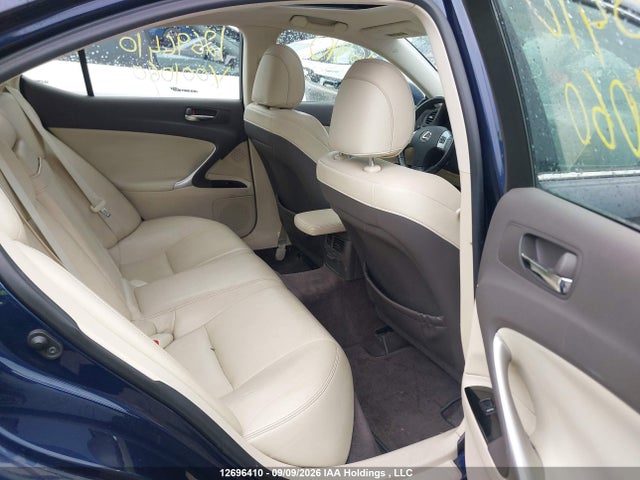 Продаж на аукціоні авто 2011 Lexus Is 350, vin: JTHCE5C23B5001060, номер лоту: 12696410