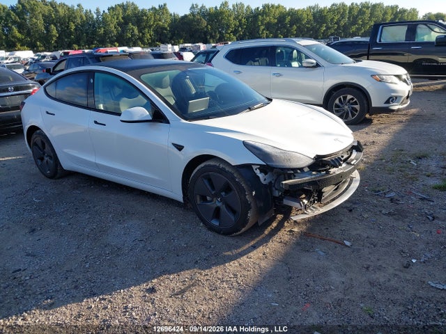 2023 Tesla Model 3 მანქანა იყიდება აუქციონზე, vin: LRW3E1FA9PC876060, აუქციონის ნომერი: 12696424