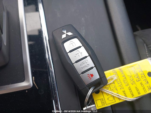 Aukcja sprzedaży 2023 Mitsubishi Outlander Le/le Premium/noir/se/sel, vin: JA4J4UA82PZ612222, numer aukcji: 12696441