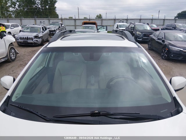 Subaru Outback 2.5i Touring 2017 4S4BSCGC2H3309124 Image 17
