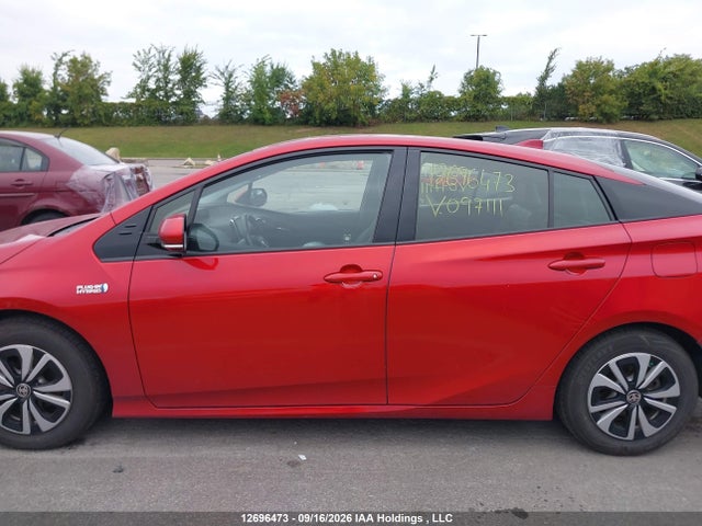 Toyota PRIUS PRIME 2018 JTDKARFPXJ3097111 Image 14