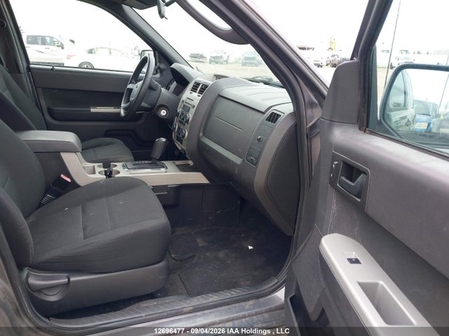 12696477 :رقم المزاد ، 1FMCU93G89KC09417 vin ، 2009 Ford Escape Xlt مزاد بيع