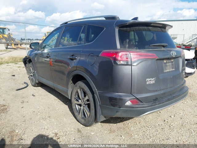 Toyota Rav4 Xle 2017 2T3RFREV8HW588378 Image 3
