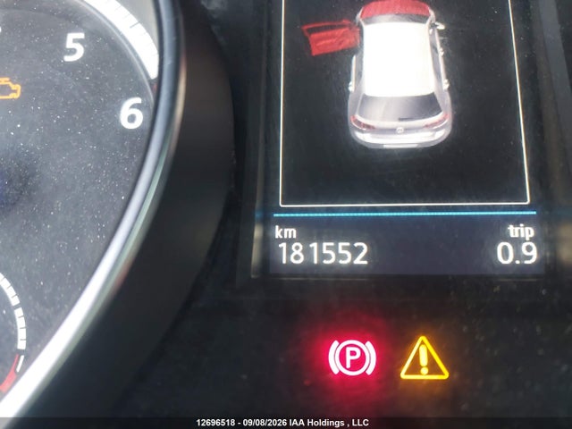 12696518 :رقم المزاد ، WVWWF7AU3HW143276 vin ، 2017 Volkswagen Golf R مزاد بيع
