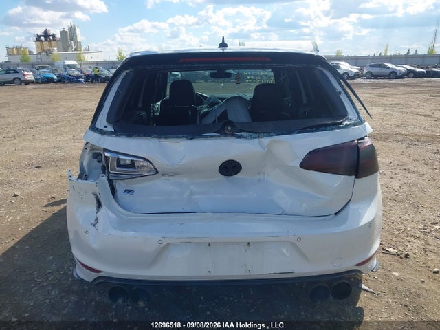 12696518 :رقم المزاد ، WVWWF7AU3HW143276 vin ، 2017 Volkswagen Golf R مزاد بيع