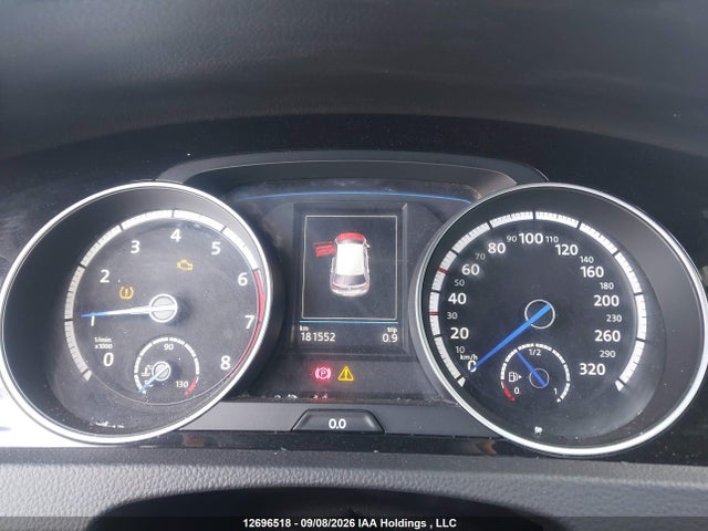 12696518 :رقم المزاد ، WVWWF7AU3HW143276 vin ، 2017 Volkswagen Golf R مزاد بيع