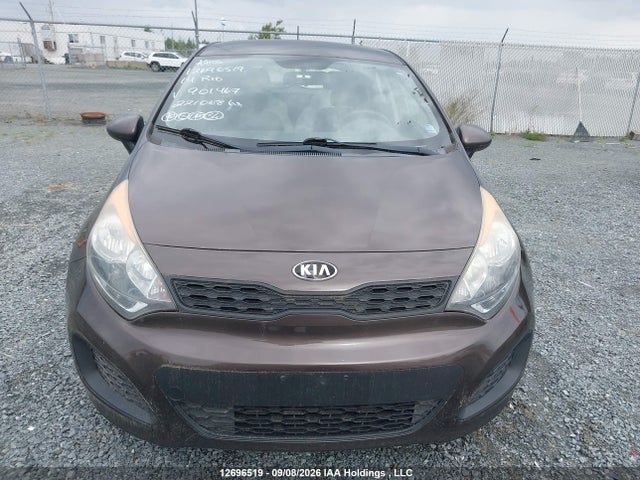 12696519 :رقم المزاد ، KNADM5A38E6901467 vin ، 2014 Kia Rio Lx مزاد بيع