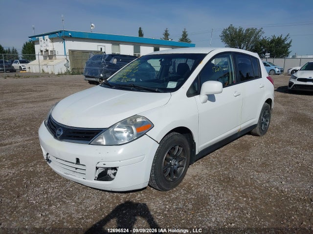 2012 Nissan Versa 1.8 S მანქანა იყიდება აუქციონზე, vin: 3N1BC1CP5CL358767, აუქციონის ნომერი: 12696524