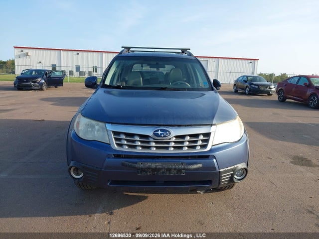 Продажа на аукционе авто 2011 Subaru Forester 2.5 X Limited Package, vin: JF2SHCEC0BH710897, номер лота: 12696530