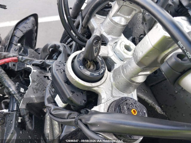 Yamaha MT10 2019 JYARN48N9KA000541 Image 11