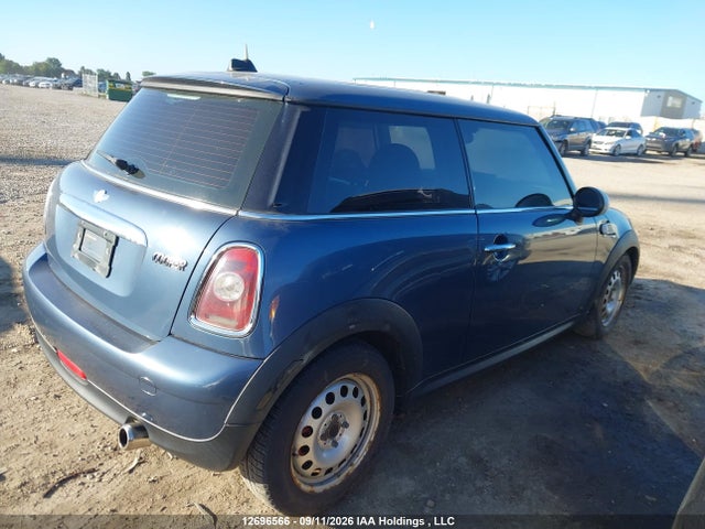 Продаж на аукціоні авто 2010 Mini Cooper Classic, vin: WMWMF3C54ATU79593, номер лоту: 12696566