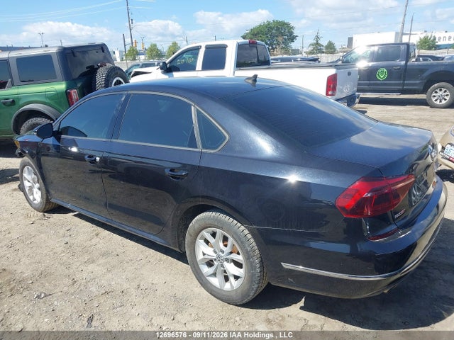 Volkswagen Passat 2018 1VWAA7A33JC042209 Image 3
