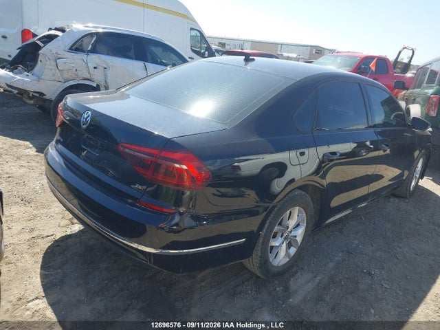 Volkswagen Passat 2018 1VWAA7A33JC042209 Image 4