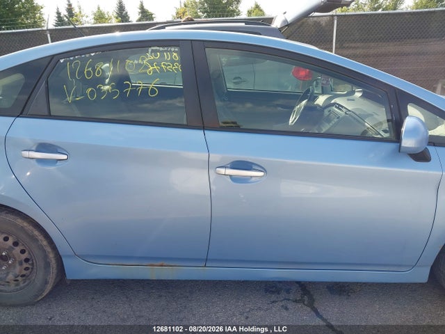 12681102 :رقم المزاد ، JTDKN3DP4D3035776 vin ، 2013 Toyota Prius Plug-in مزاد بيع