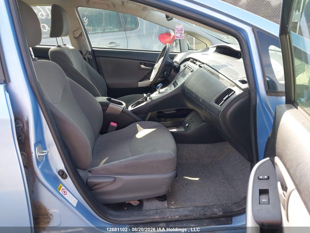 12681102 :رقم المزاد ، JTDKN3DP4D3035776 vin ، 2013 Toyota Prius Plug-in مزاد بيع