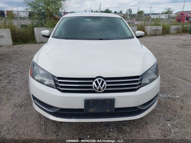Aukcja sprzedaży 2014 Volkswagen Passat 2.5l Trendline, vin: 1VWAH7A33EC042762, numer aukcji: 12696600