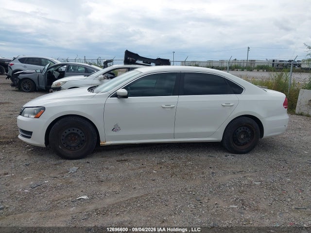 Aukcja sprzedaży 2014 Volkswagen Passat 2.5l Trendline, vin: 1VWAH7A33EC042762, numer aukcji: 12696600
