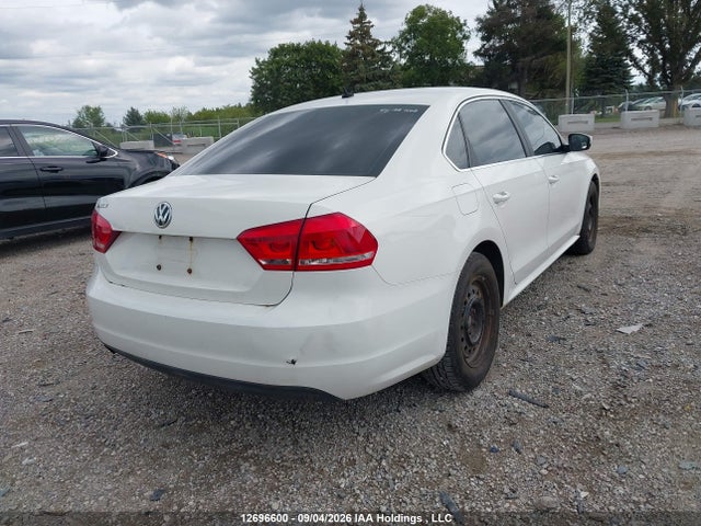Aukcja sprzedaży 2014 Volkswagen Passat 2.5l Trendline, vin: 1VWAH7A33EC042762, numer aukcji: 12696600