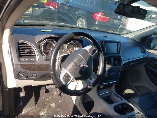 Продажа на аукционе авто 2019 Dodge Grand Caravan Crew, vin: 2C4RDGDG5KR598591, номер лота: 12696604