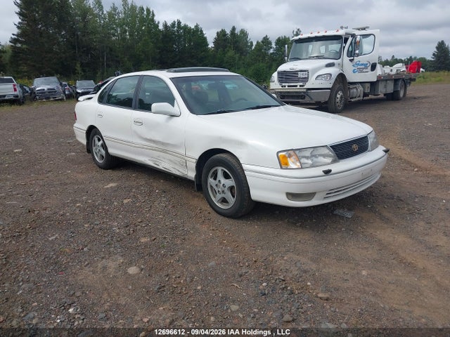 12696612 :رقم المزاد ، 4T1BF18B0XU295098 vin ، 1999 Toyota Avalon Xl/xls مزاد بيع