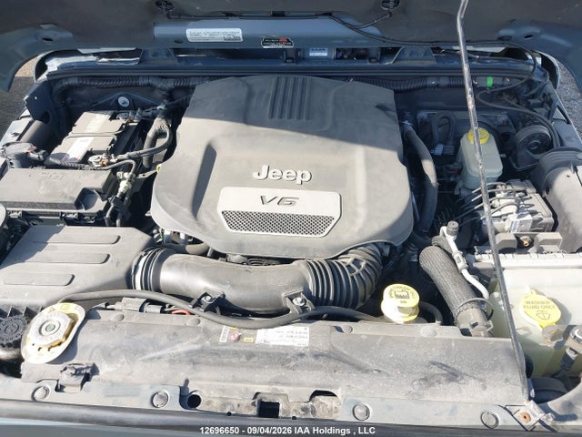 12696650 :رقم المزاد ، 1C4BJWEG7FL514983 vin ، 2015 Jeep Wrangler Unlimited Sahara مزاد بيع
