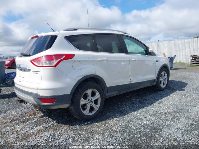 Ford Escape Titanium 2015 1FMCU9J98FUC15416 Image 4