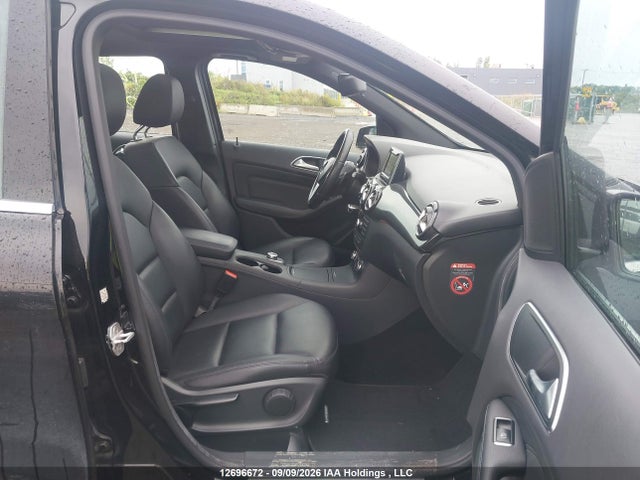 Mercedes-Benz B250 2014 WDDMH4EBXEJ284093 Image 5