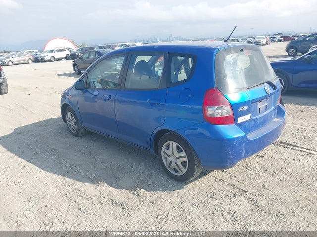 12696673 :رقم المزاد ، JHMGD38477S815403 vin ، 2007 Honda Fit مزاد بيع