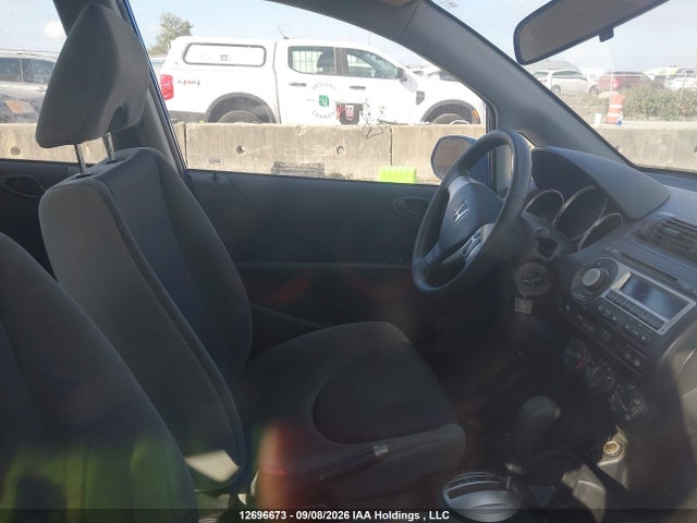 12696673 :رقم المزاد ، JHMGD38477S815403 vin ، 2007 Honda Fit مزاد بيع
