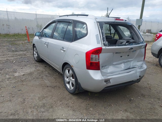 2007 Kia Rondo Lx/ex მანქანა იყიდება აუქციონზე, vin: KNAFG526977056103, აუქციონის ნომერი: 12696675
